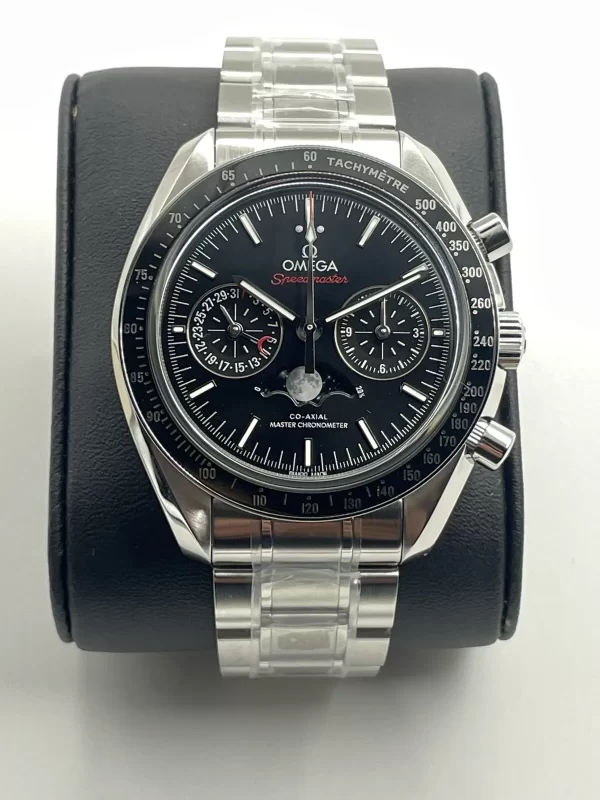 Omega Speedmaster Moonwatch Omega Co-Axial Master Chronometer Moonphase Chronograph 44.25mm