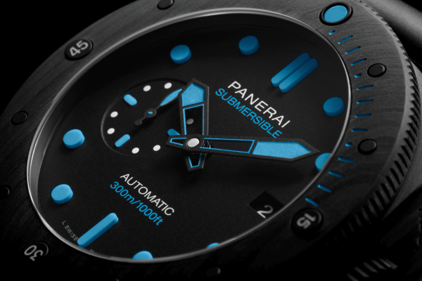 Panerai Submersible Carbotech™ - 47mm, Ref# PAM01616