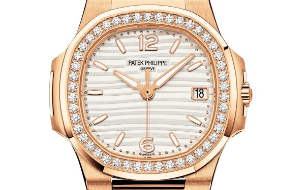 Patek Philippe Nautilus Quartz Diamond Ladies Watch, 18k Rose Gold, 32mm, Ref# 7010R-011