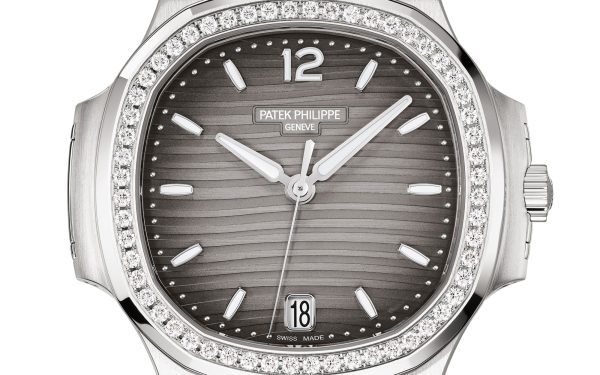 Patek Philippe Nautilus Ladies Automatic Watch, Stainless Steel and Diamonds, 35,2mm, Ref# 71181/200A-011