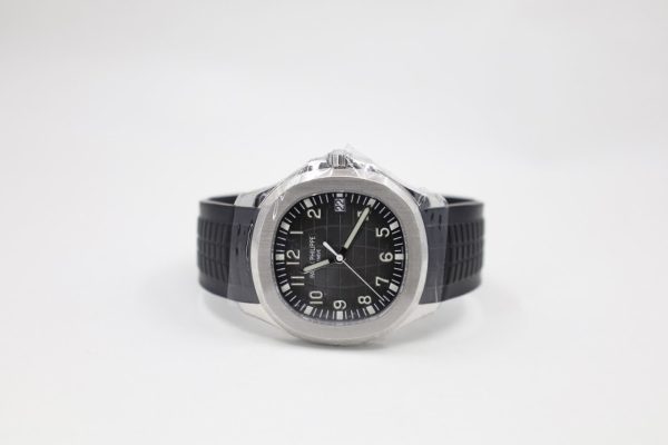 Patek Philippe 40mm Men's Aquanaut Watch Black Dial 5167A